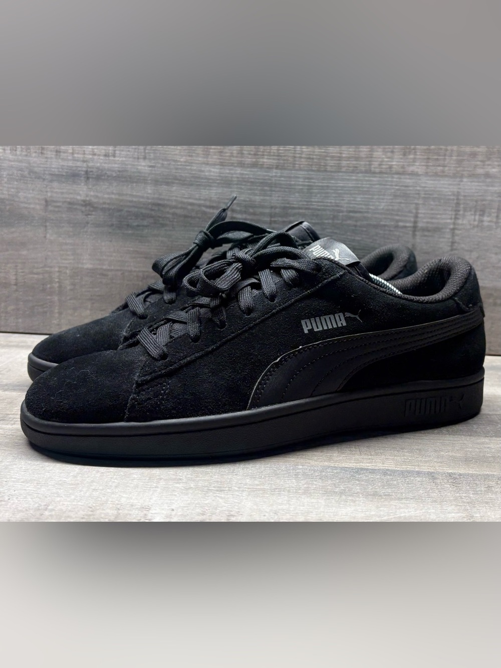 Puma Smash v2 Suede Black Sneakers Men's Size 8.5 Low Top Shoes 364989-38